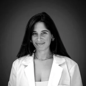 Dra. Iria Fernández Cagigal